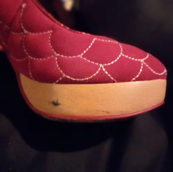 Irregular Choice Flower Heels (6) - Picture 7 of 7